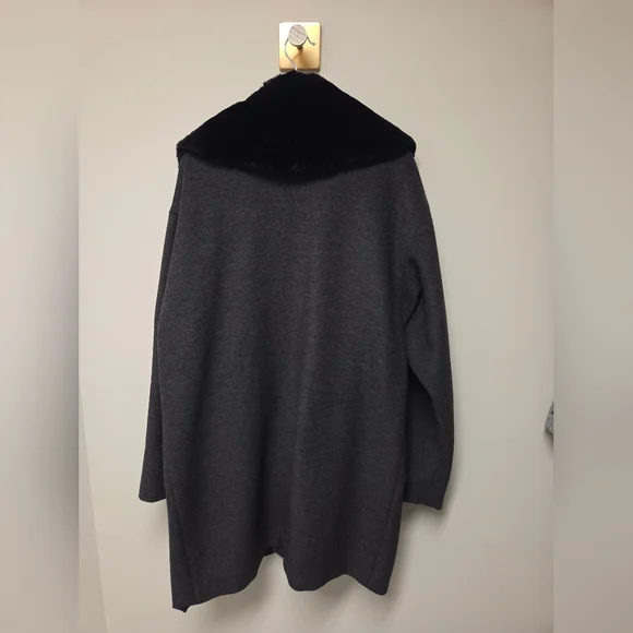 Vintage Giuliana Teso Italian Wool & Fur Coat, Neiman Marcus, Size 44 (12/14) - Picture 10 of 10